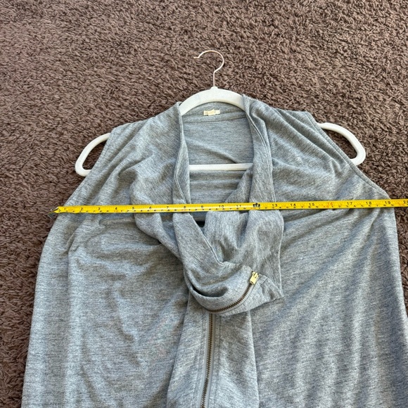 2 FOR $20 J Crew Gray Zip Up Vest Top Draped Sleeveless Size XS - Picture 9 of 10